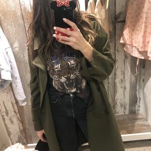 Meet your Posher, Lisa-marie